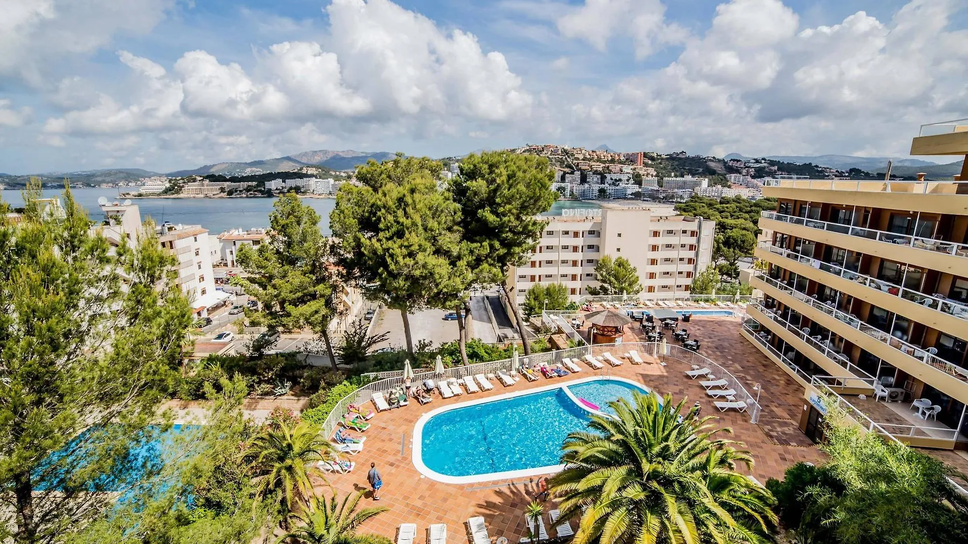 Отель Pierre&Vacances Mallorca Portofino Санта-Понса